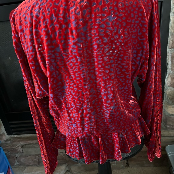 Johnny Was Chaka Peplum Top - Picture 5 of 6